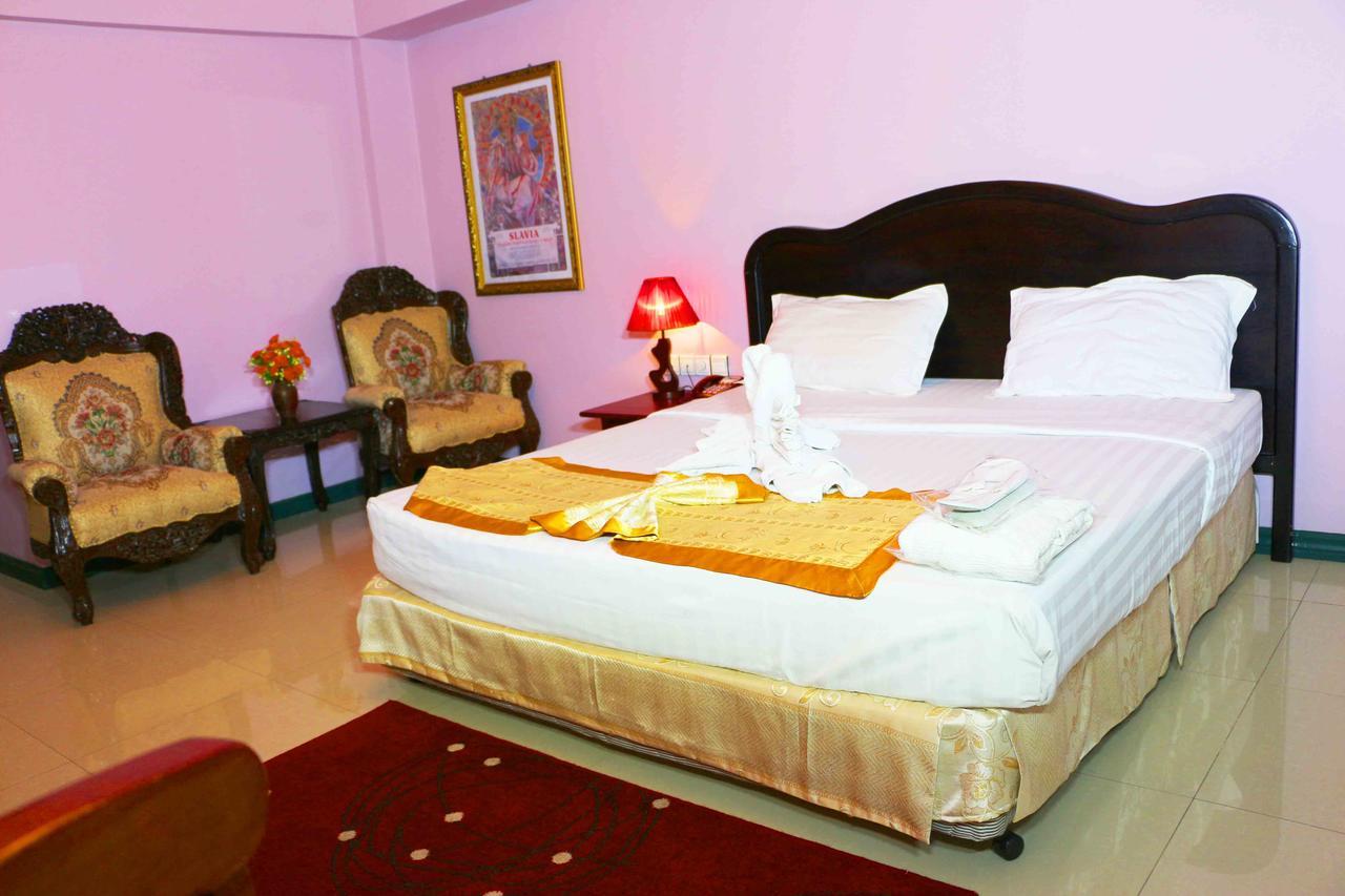 Yangon International Hotel Exterior foto